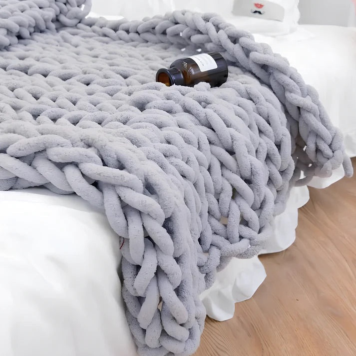 LUMINARA - Knitted Comfort Blanket