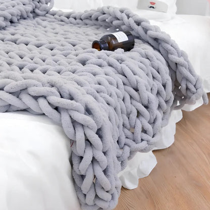LUMINARA - Knitted Comfort Blanket