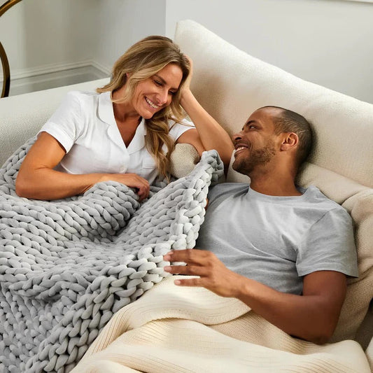 LUMINARA - Knitted Comfort Blanket